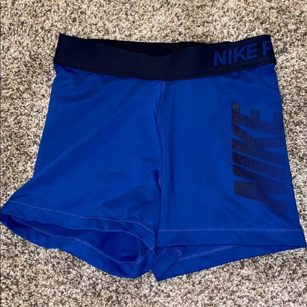 Nike spandex